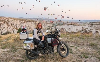 REV'IT! READS: Keerpunt by Noraly “Itchy Boots” Schoenmaker