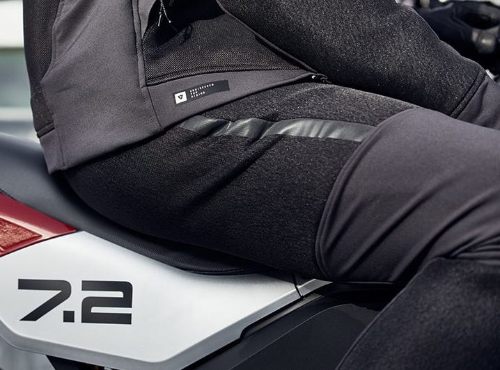 Pants Spark Air