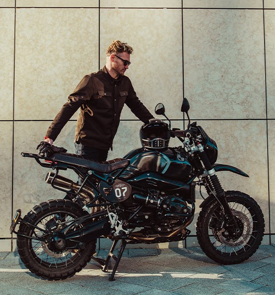 motorcycles gloves tracker