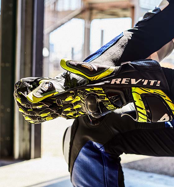 motorcycles gloves quantum 2