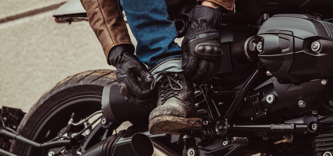 motorcycle shoes ginza 3