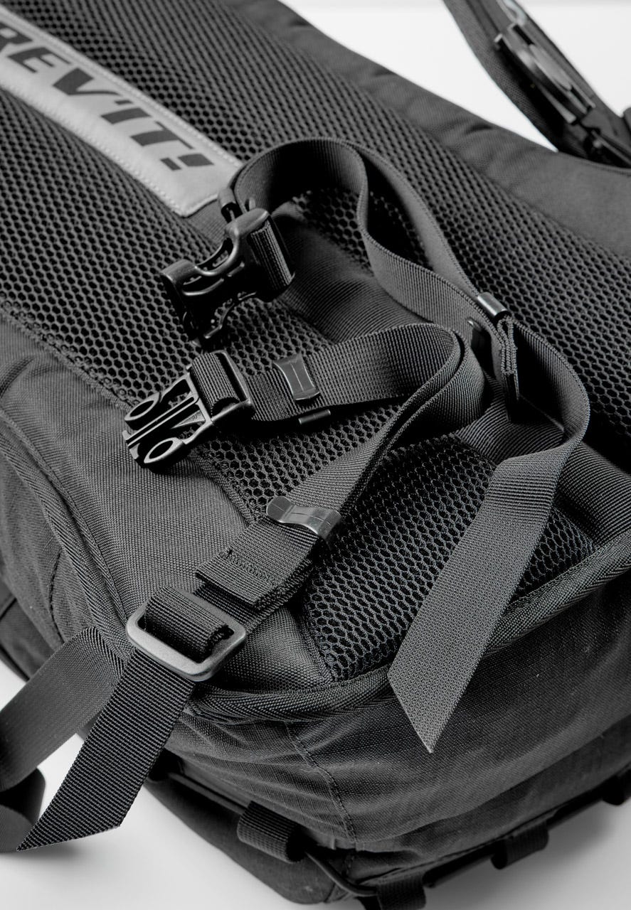 item-4